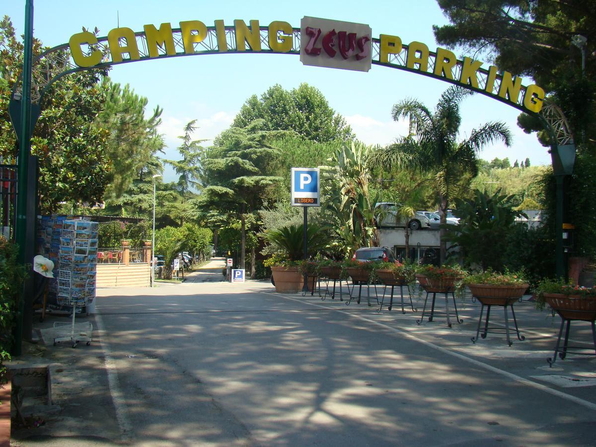 Camping Zeus Pompei Exterior photo